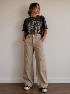 H&M Tan Wide Leg Loose Fit Cargo Carpenter Pants Distressed Hem Y2K Grunge